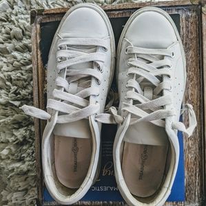 Size 8M Used Leather Sneakers in Good Condition 👍